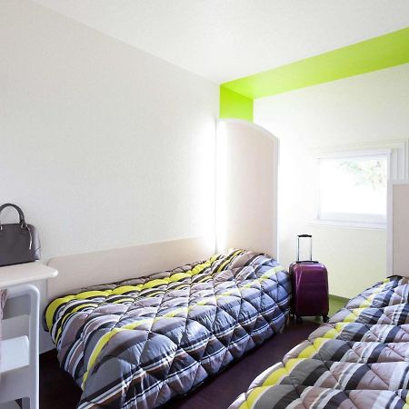 Hotelf1 Lyon Isle D'Abeau Ouest St Exupery แซงต์-ก็องแต็ง-ฟัลลาวิเยร์ ภายนอก รูปภาพ