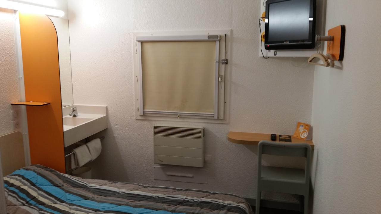 Hotelf1 Lyon Isle D'Abeau Ouest St Exupery แซงต์-ก็องแต็ง-ฟัลลาวิเยร์ ภายนอก รูปภาพ